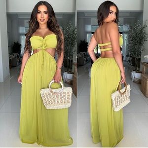 ✨NWT✨ Women's Wide Leg Jumpsuit with Open Back - Kiwi